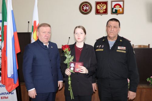 В Дрожжановском районе передали госнаграды родным военнослужащих, проявивших героизм в ходе СВО