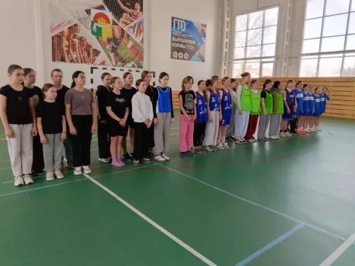 Пять школьных команд сразились за победу в футбольной лиге Дрожжановского района
