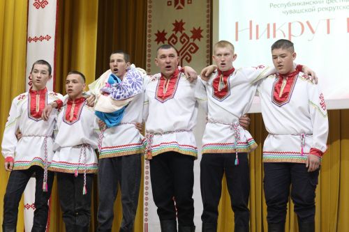 Чүпрәледә «Никрут җырлары» фестивале узды