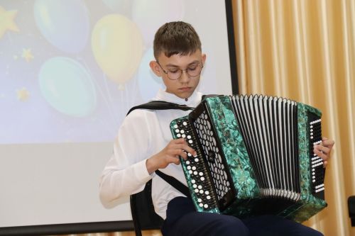 В Дрожжановской детской школе искусств прошёл выпускной вечер