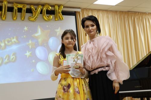 В Дрожжановской детской школе искусств прошёл выпускной вечер