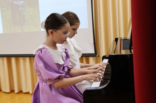 В Дрожжановской детской школе искусств прошёл выпускной вечер