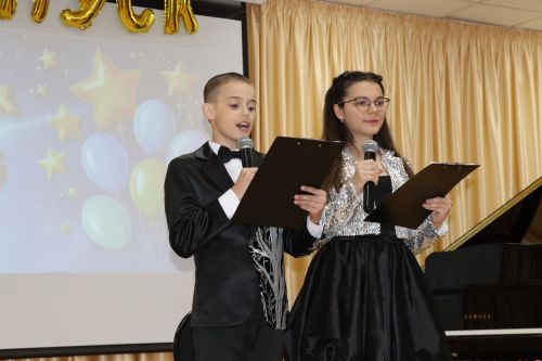 В Дрожжановской детской школе искусств прошёл выпускной вечер