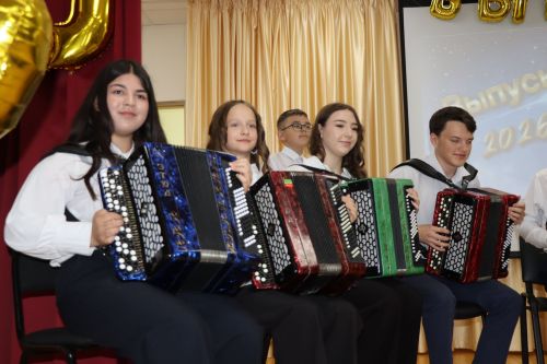 В Дрожжановской детской школе искусств прошёл выпускной вечер
