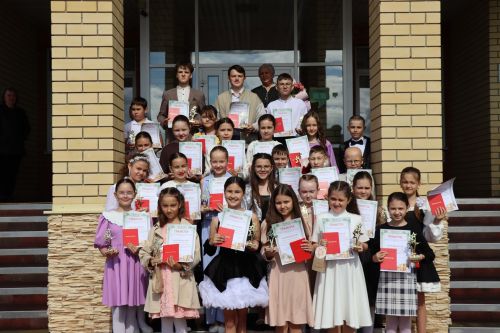 В Дрожжановской детской школе искусств прошёл выпускной вечер