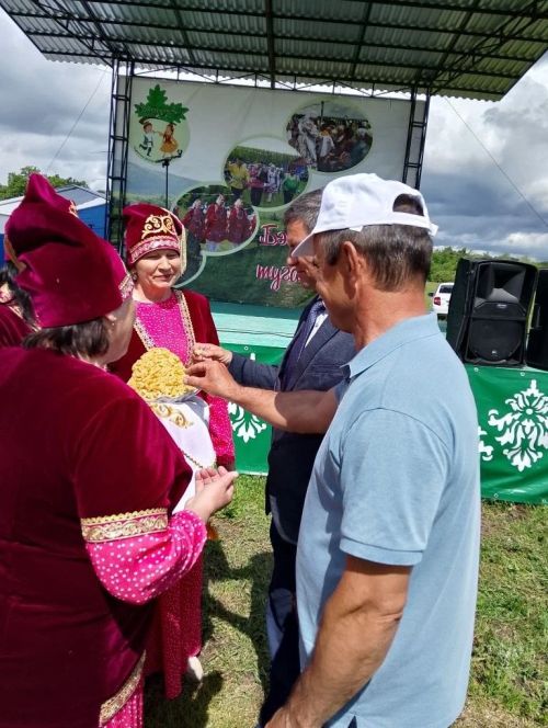 В селе Шланга Дрожжановского района отметили традиционный праздник «Майның унбише»