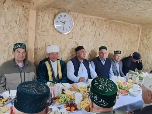 В селе Старые Какерли Дрожжановского района провели Курбан-байрам в мечети «Нурфасих»