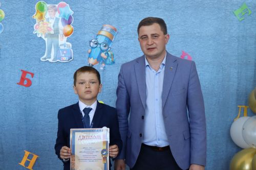 В Дрожжановском районе определили «Ученика года-2026» среди выпускников начальной школы