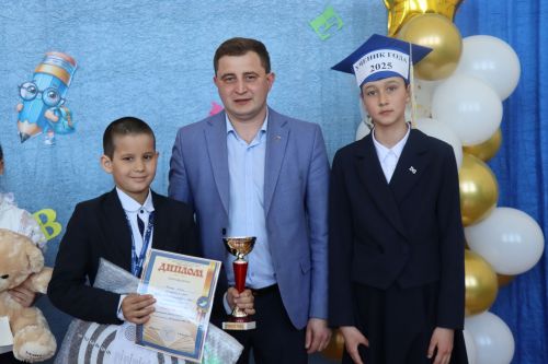 В Дрожжановском районе определили «Ученика года-2026» среди выпускников начальной школы