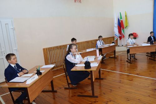 В Дрожжановском районе определили «Ученика года-2026» среди выпускников начальной школы