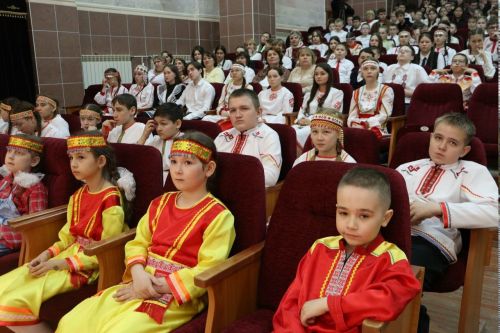 Яланах янра, чăваш чӗлхи!