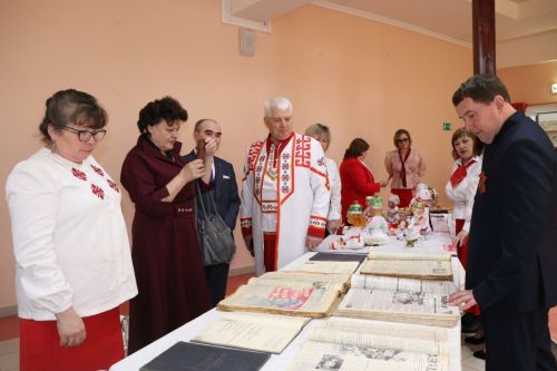 Яланах янра, чăваш чӗлхи!