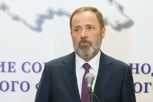 Игорь Комаров обратился к жителям Приволжья с поздравительной речью в честь Дня России