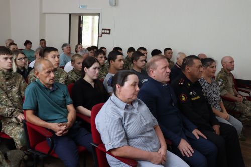 В Дрожжановском районе вручили и передали боевые награды защитникам Отечества