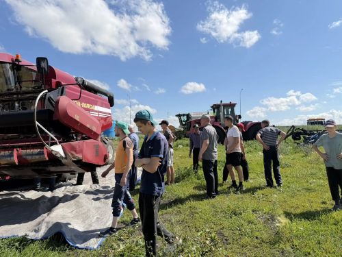 В ООО «Цильна» Дрожжановского района проверили готовность комбайнов к уборочной страде