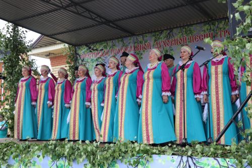 «Троица кӗввисенче»  халӑхăн йӑли-йӗрки палăрать