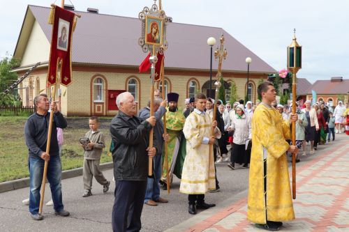 «Троица кӗввисенче»  халӑхăн йӑли-йӗрки палăрать