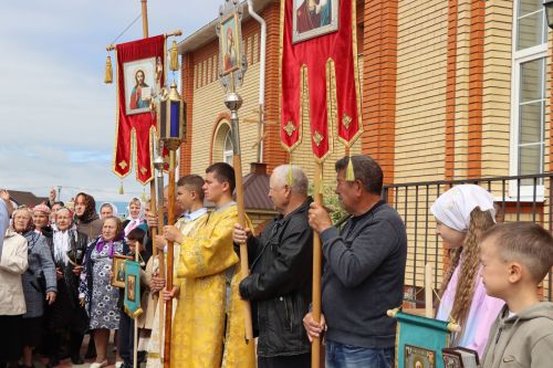«Троица кӗввисенче»  халӑхăн йӑли-йӗрки палăрать