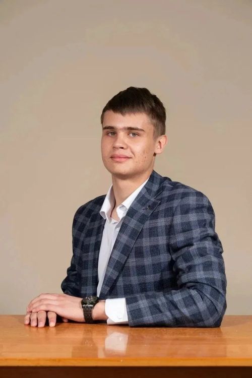 Ырă ҫул, сире, выпускниксем!
