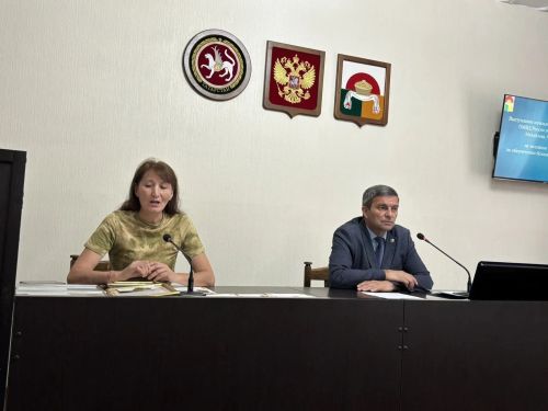 Инспекторы ГИБДД Дрожжановского района помогли в доставке гуманитарного груза