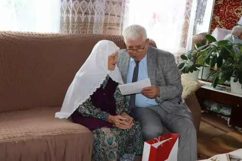 Жительница села Малая Цильна Дрожжановского района отметила свой 95-летний юбилей