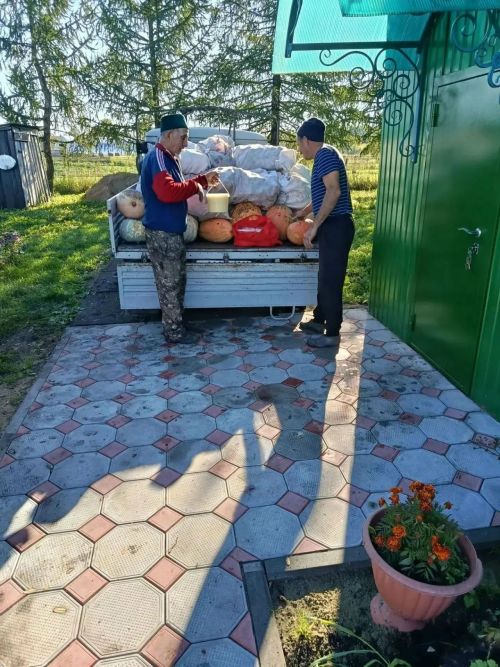 Дрожжановский мухтасибат передал более 4 тонн гушра нуждающимся
