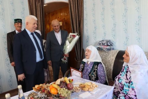 Жительница села Большая Цильна Дрожжановского района отметила 90-летний юбилей