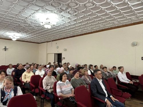 Заместитель министра труда и соцзащиты Татарстана посетила Дрожжановский район