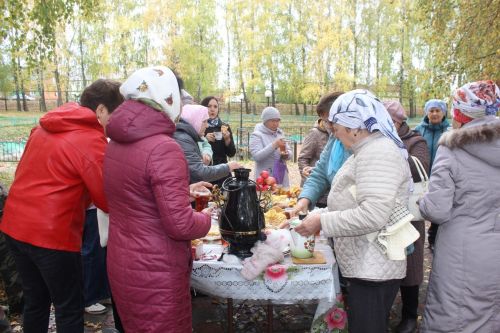 Праздник для старшего поколения в Дрожжаном-2023