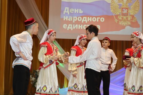 Концерт ко Дню народного единства в Дрожжаном-2023