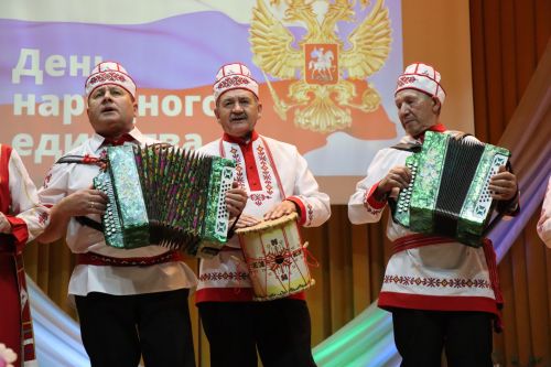 Концерт ко Дню народного единства в Дрожжаном-2023
