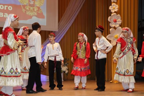 Концерт ко Дню народного единства в Дрожжаном-2023