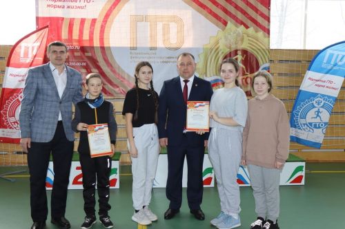 Зональный этап зимнего фестиваля ВФСК "Готов к труду и обороне" в Дрожжаном -2023