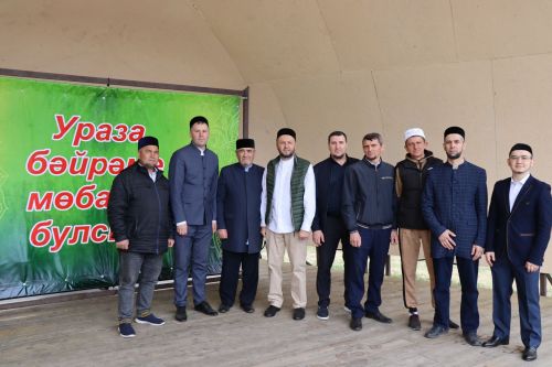 В Ураза байрам в Дрожжаном прошел "Семейный праздник"-2023