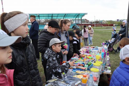 В Ураза байрам в Дрожжаном прошел "Семейный праздник"-2023