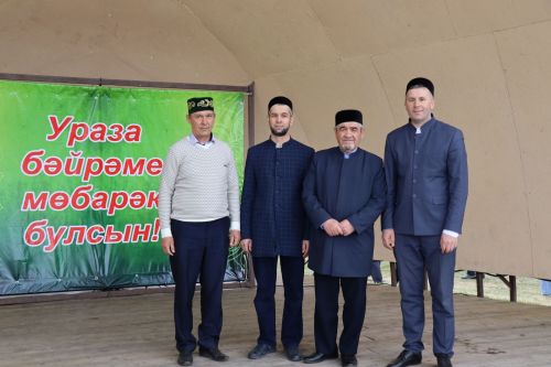 В Ураза байрам в Дрожжаном прошел "Семейный праздник"-2023