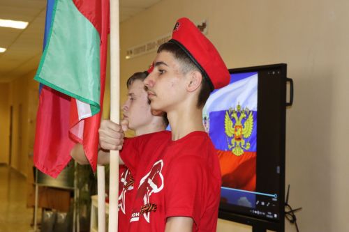 Школьный мемориал памяти в Большецильнинской СОШ в честь Рената Миначева -2023