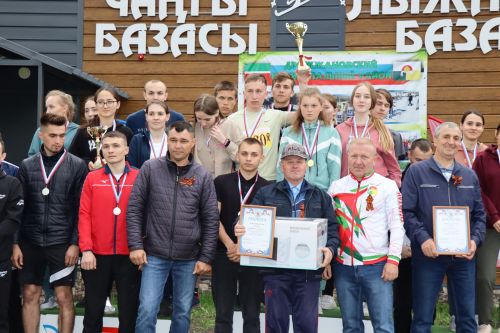 Легкоатлетическая эстафета "Вперед к Победе!" в Дрожжаном-2023