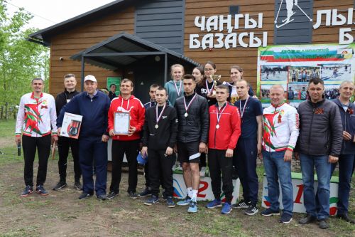 Легкоатлетическая эстафета "Вперед к Победе!" в Дрожжаном-2023