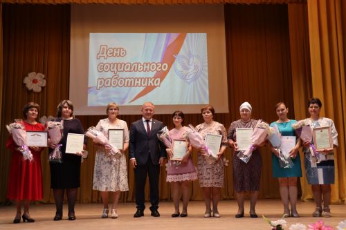 День социального работника в Дрожжаном-2023