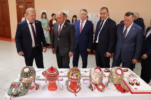 Зональный семинар-совещание по родным языкам в Дрожжаном - 2023