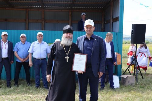 В селе Нижнее Чекурское Дрожжановского района праздновали "День родного края"
