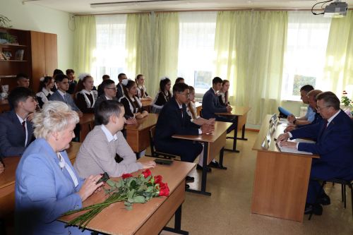 Первый звонок в Стародрожжановской сош №1 -2023