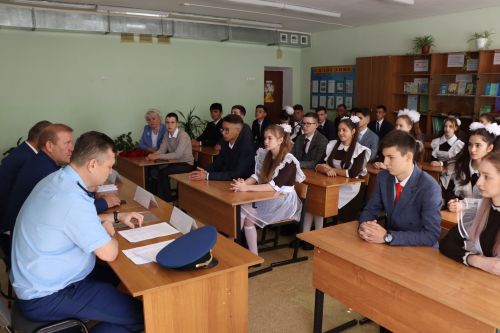 Первый звонок в Стародрожжановской сош №1 -2023