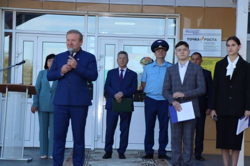 Первый звонок в Стародрожжановской сош №1 -2023