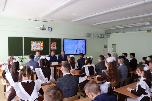 Первый звонок в Стародрожжановской сош №1 -2023