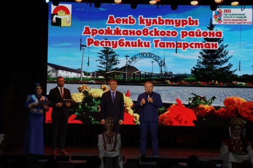 Праздничная концертная программа дрожжановцев в Казани -2023