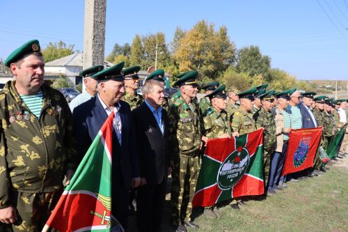 Открытие памятника всем пограничникам в селе Большая Цильна Дрожжановского района-2023