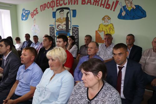 Максим Топилин с рабочим визитом в Дрожжаном 2023