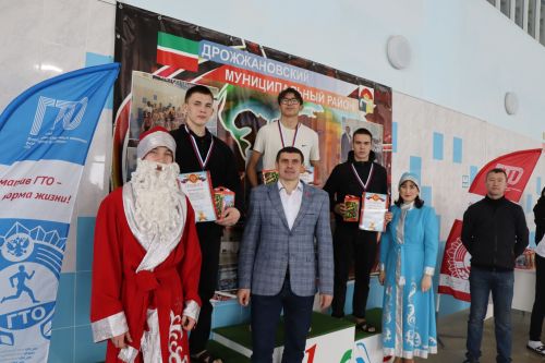 Соревнование по плаванию "Юный дельфин" в Дрожжаном -2024